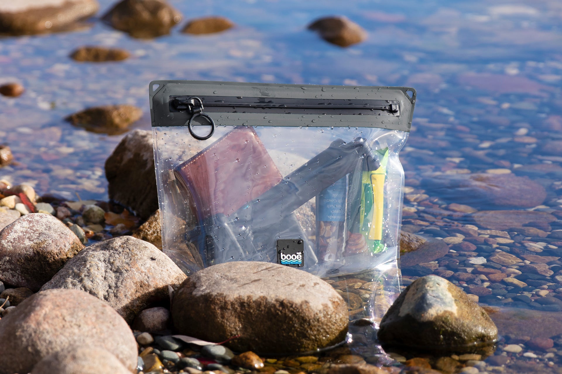 ラップトップポーチ BE WITH YOU パクボゴム Booe Large Waterproof Travel Pouch - Clear Organizer Bag
